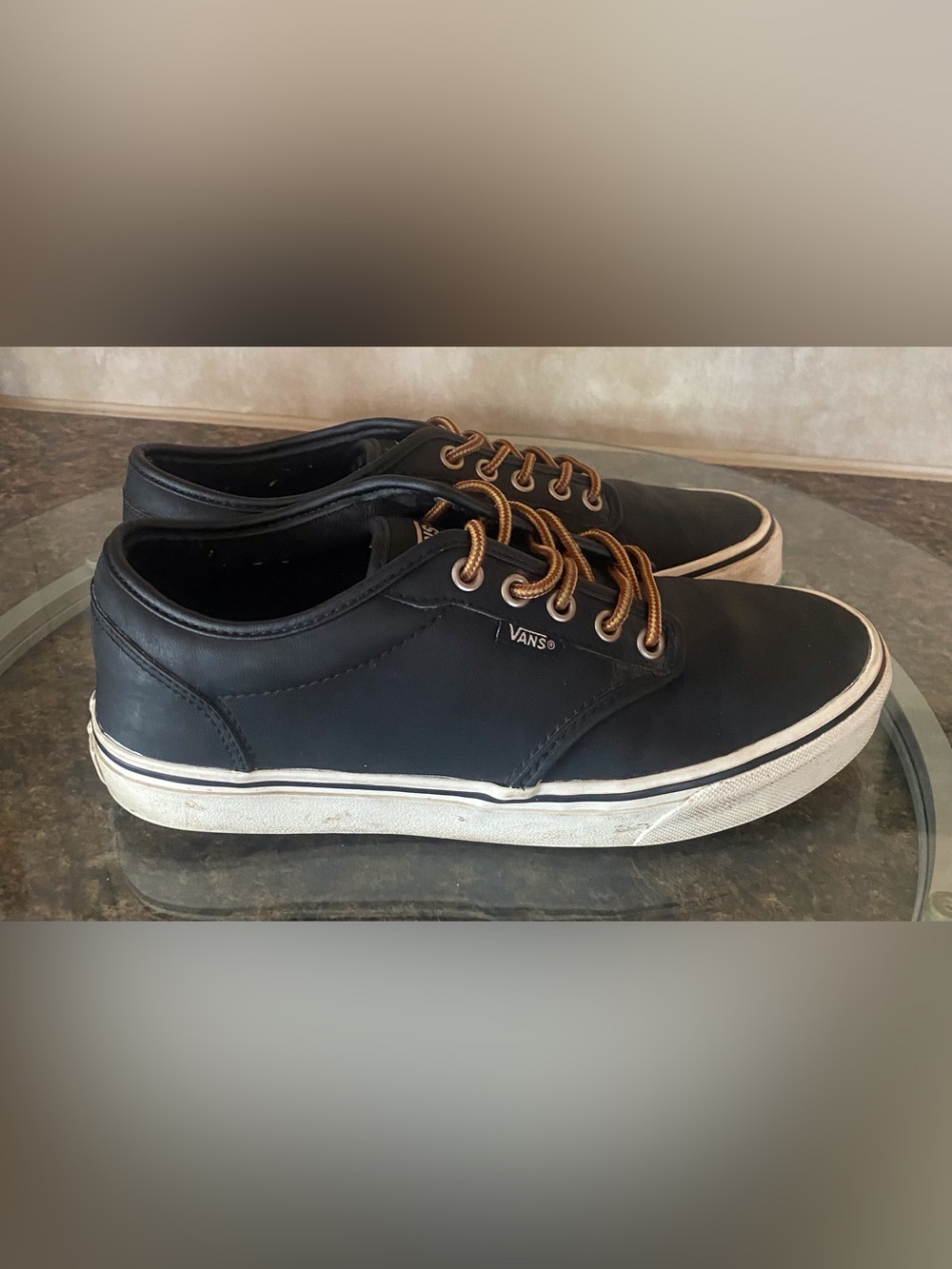 Vans Black Low-Top Leather Sneakers with Brown Laces Men’s 7.5 - Picture 3 of 8